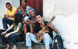 Бывшие кубинцы, живущие сейчас в Майями, приехали проведать родных